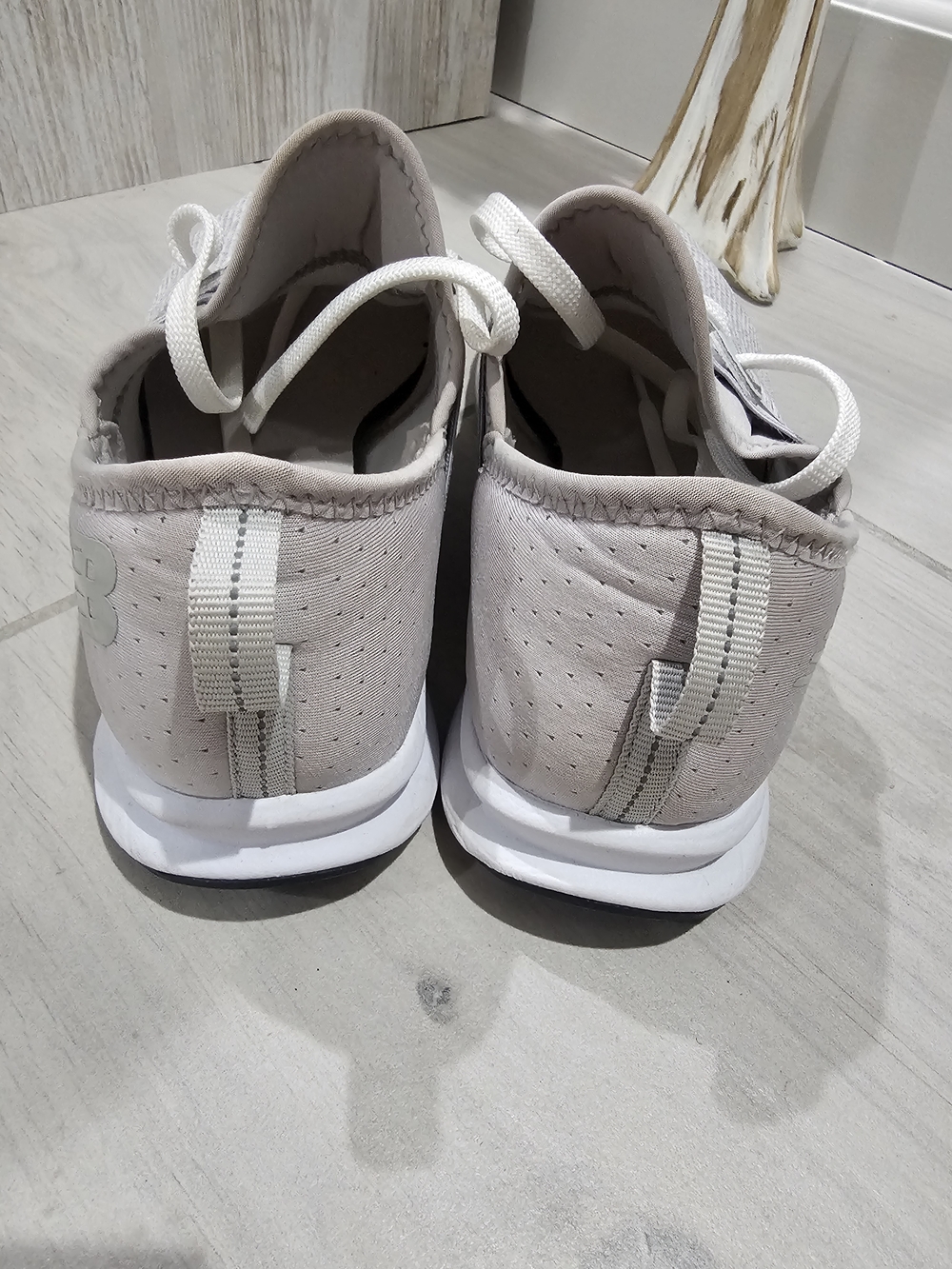 New Balance FuelCore Nergize Women's Light Gray Sneakers Size 5.5 - Picture 4 of 6